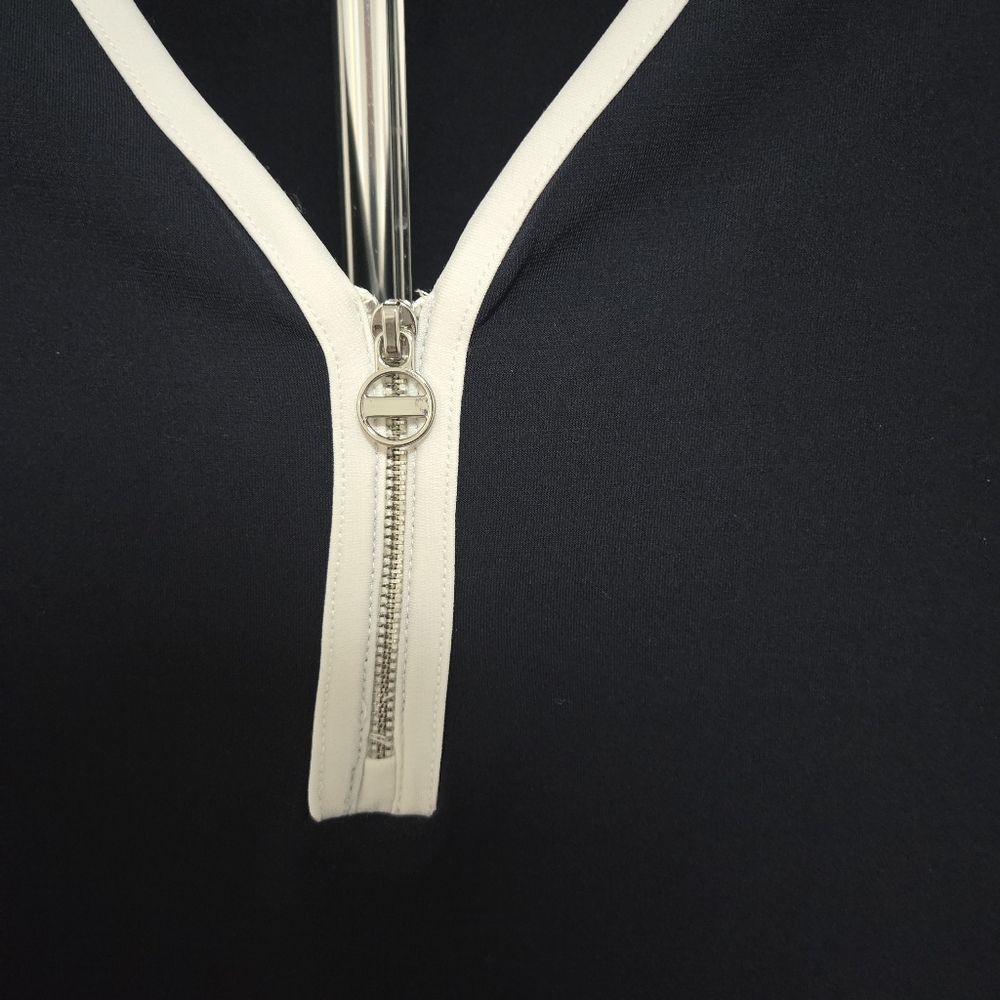 Carmen Marc Valvo Black and White Zip Tank Top
